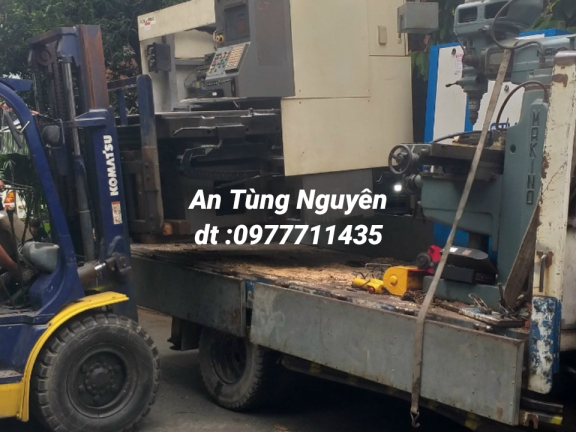Anh Tùng Nguyên nâng Cẩu di dơi kho xưởng Anh Tùng Nguyên nâng Cẩu di dơi kho xưởng